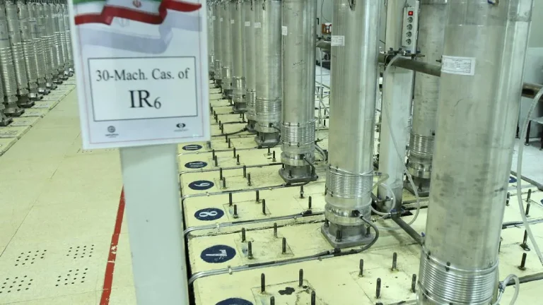 Teheran Meneriakkan Konspirasi Misi Penyelamatan Pilot As Dituding Berkedok Pencurian Uranium